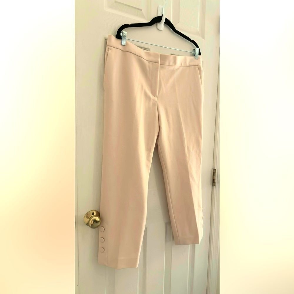 Ann Taylor Petite pink crop covered‎ button trousers Size 14 Petite - Picture 3 of 5